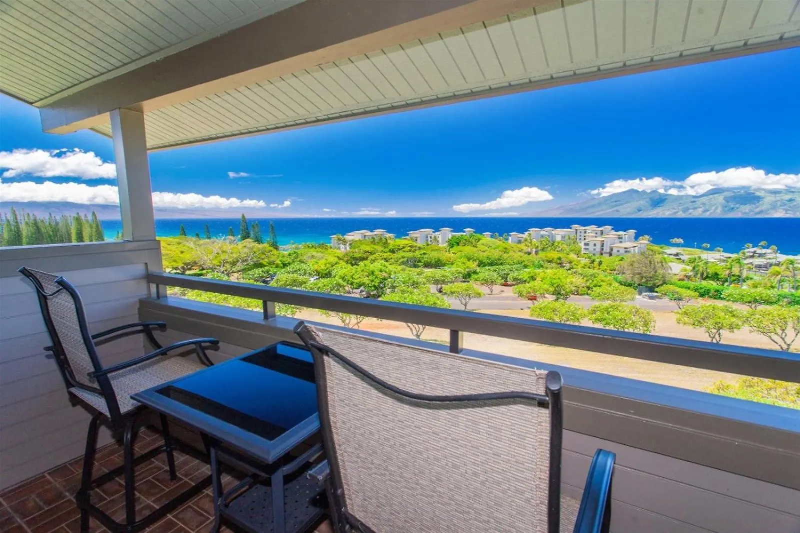 Apartment 2723-24 Kapalua Ridge Villa Kahana